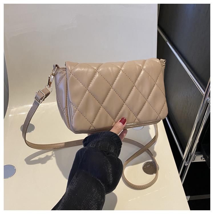 Осень и зима ретро 2025 новая повседневная мода простая ромбовидная вышивка нить одно плечо женская сумка кроссбоди маленькая квадратная сумка