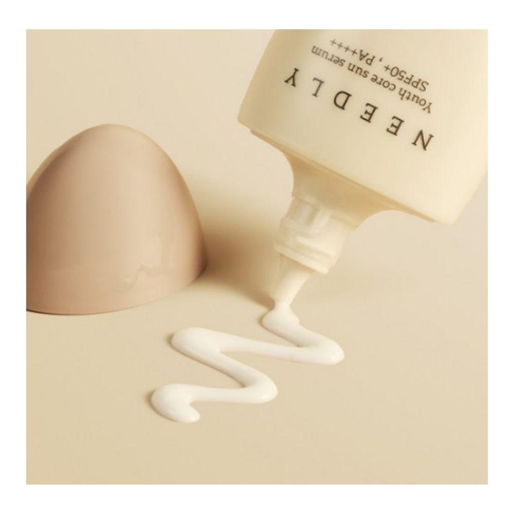 NEEDLY Солнцезащитная сыворотка Youthcore 50 мл - SPF50+ PA++++ Увлажняющий солнцезащитный крем против старения