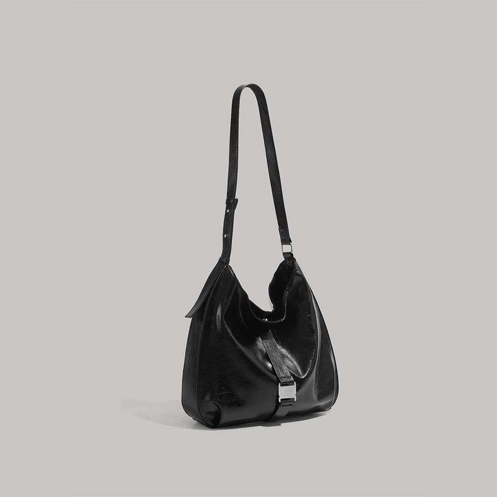2025 New Niche Design Retro High-End Oil Wax Leather Shoulder Tote Bag Fashionable Versatile Commuting Crossbody Bag