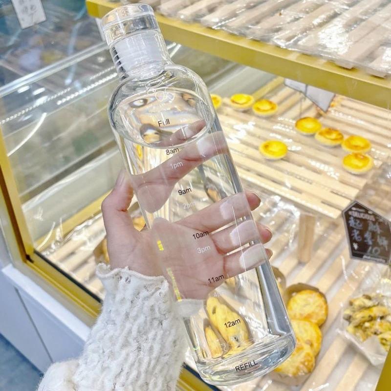 Новейшая чашка для воды, спортивная бутылка для воды с шкалой времени, пластиковый портативный контейнер для воды для пары, уличная бутылка для воды с защитой от капель