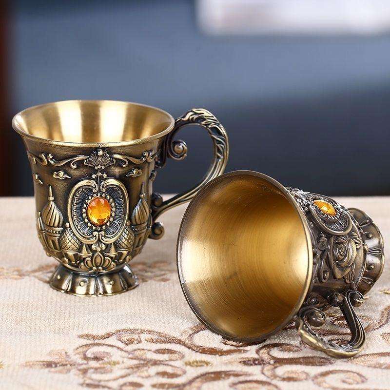 Легкий Роскошный Гравированный Бронзовый Винный Бокал – Винтажный Бокал для Белого Вина на Высокой Ножке для Дома, Вечеринки и Бара