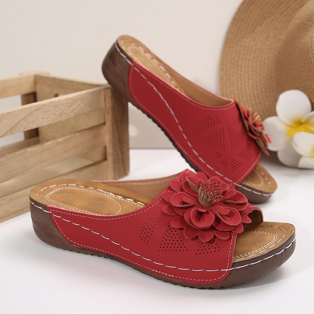 Модные ретро шлепанцы на танкетке с цветочным декором Женские 2025 Лето Толстая подошва Платформа Сандалии Женские Противоскользящие Пляжная обувь Уличные шлепанцы