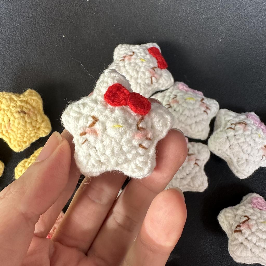 Wholesale Crochet Pendant Cartoon Little Star High Quality Cotton Thread Hand DIY Decorative Gift Clothing Decoration Cute Stars