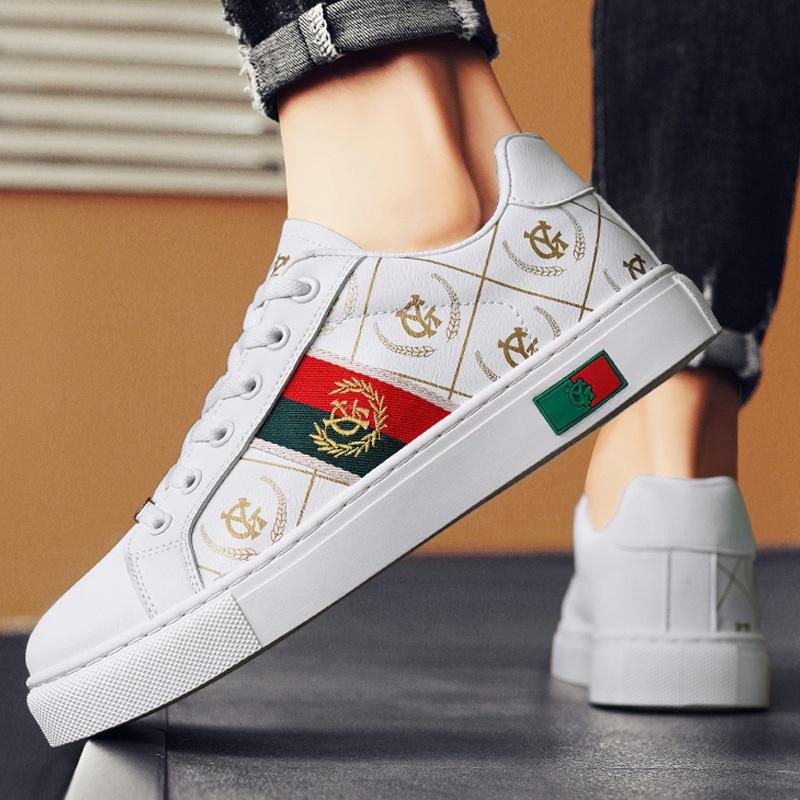 Весенняя мужская обувь 2025 года, новые кожаные туфли для скейтбординга, студенческая ниша, корейская версия, модная обувь, мужская спортивная и повседневная обувь, универсальные модели