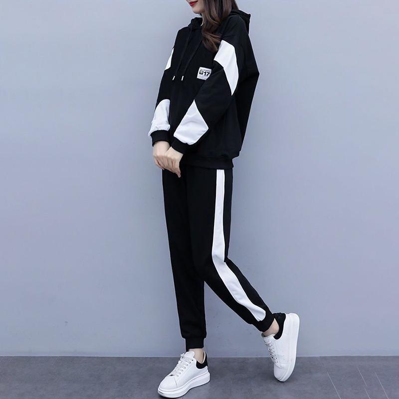Женский комплект больших размеров на весну и осень, свободный повседневный топ с капюшоном большого размера, удобные спортивные брюки, комплект из двух предметов
