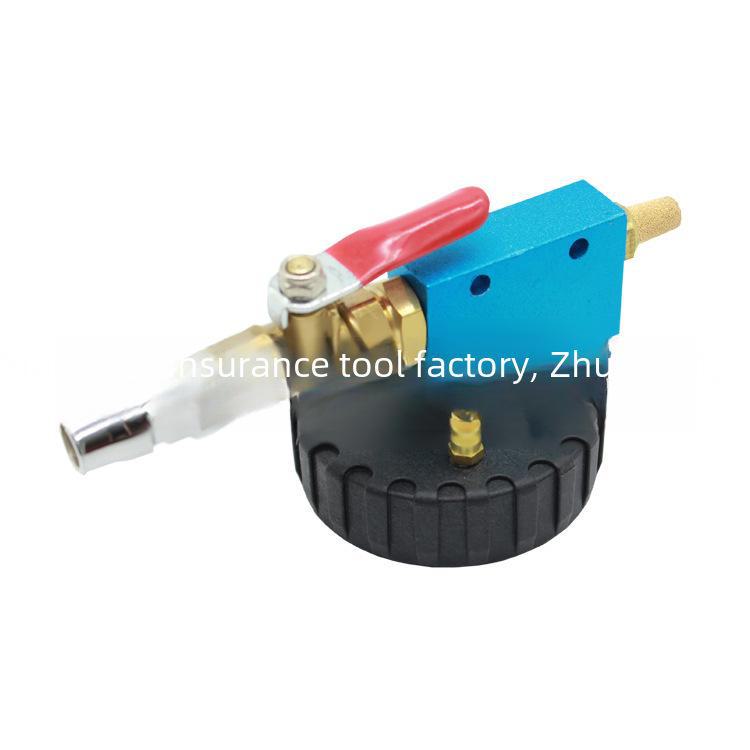 Инструмент для замены и слива тормозной жидкости с масляным насосом