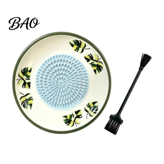 Fresh Fruit Puree Tool Ceramic Garlic Ginger Grater, 2-in-1 Manual Shredder Plate for Kitchen Cooking, Flat Efficient Spice Mincing Base Easy-Clean