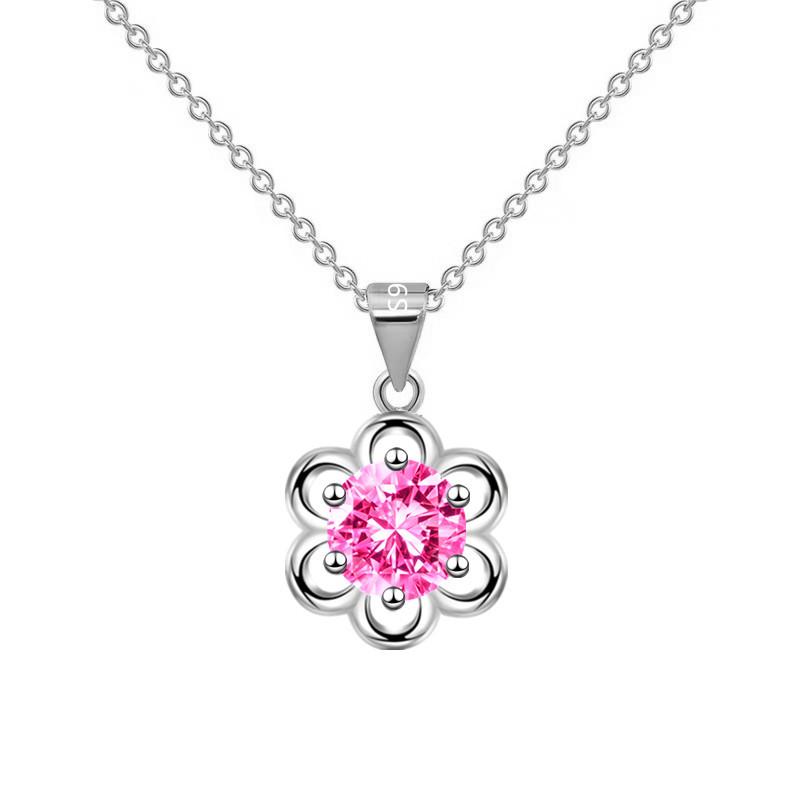 Moissanite Zircon Sunflower Pendant Necklace Accessories Ladies Niche Fashion Collarbone Necklace Jewelry