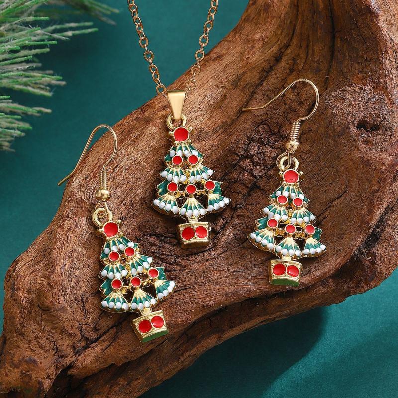 New Christmas Necklace Earrings Set With Santa Reindeer Tree Snowman Socks Designs Festive Ornaments