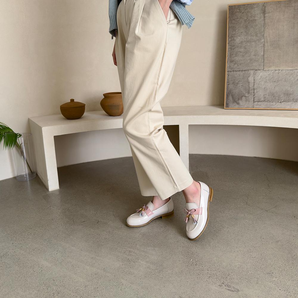 Kerrijade With Loafers_2 Color