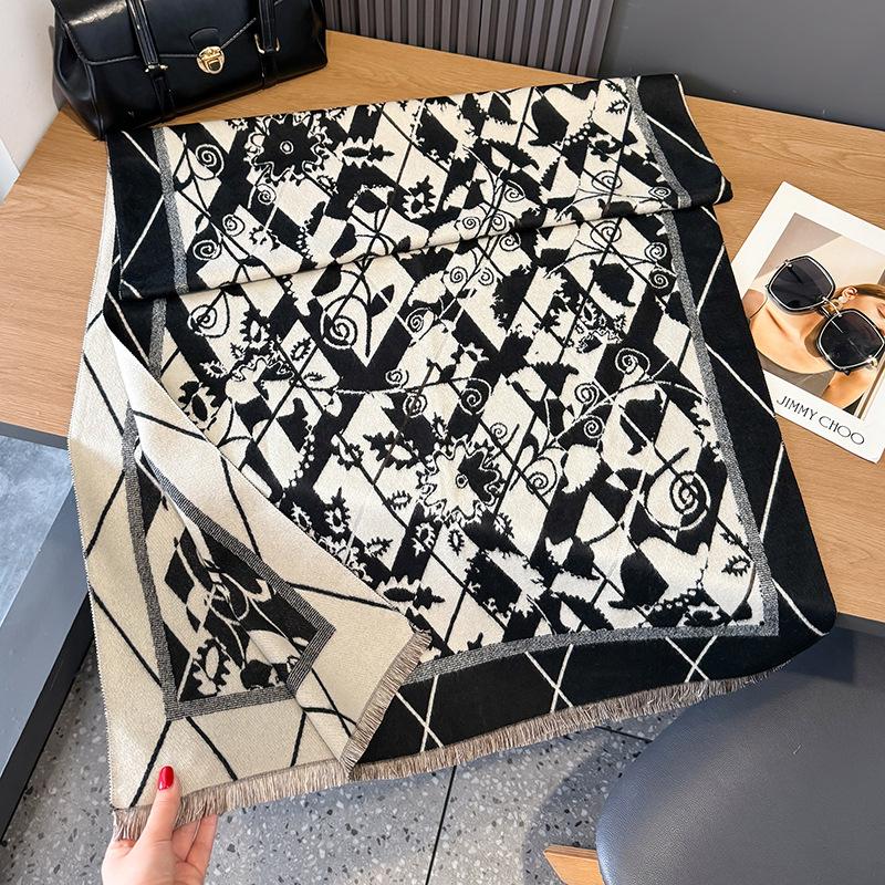 Casual Versatile Scarf To Keep Warm, Outer Coat Shawl, Winter High-End Warm Scarf