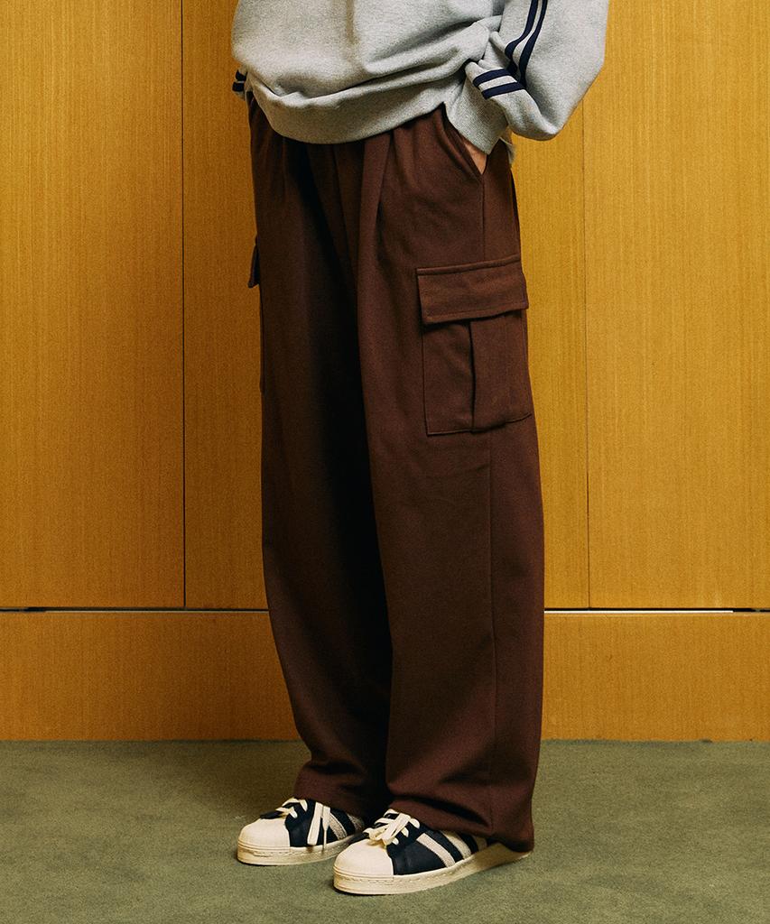 GAKKAI UNIONS One-Pleat Wide Sweatshirt Cargo Pants Brown