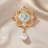 Female Fashion Vintage White Pearl Crystal Flower Brooches For Women Luxury Gold Color Stone Alloy Plant Brooch Safety Pins
