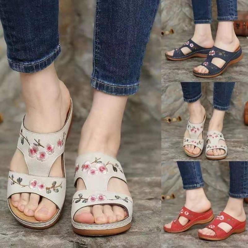 Cross-border Summer New Women's Shoes Hollow Flower Embroidered Sandals Wedge Heel Large Size Women's Slippers Women
