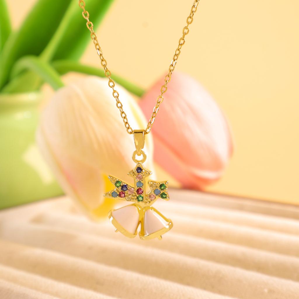 Necklace Female European and American Christmas Versatile Atmosphere Necklace Niche Design High-end Titanium Steel Accessories