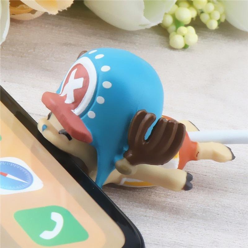 Мультяшный шнур для передачи данных, кошачьи лапы, защита от укуса кабеля для iphone11, крышка устройства для намотки проводов USB-кабеля