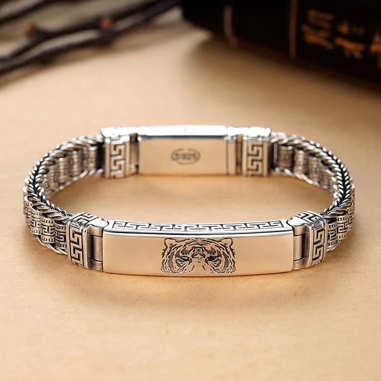 New Tiger Bracelet Men's Trendy Personality Peace Pattern Do The Old Zodiac Silver Medal Bracelet