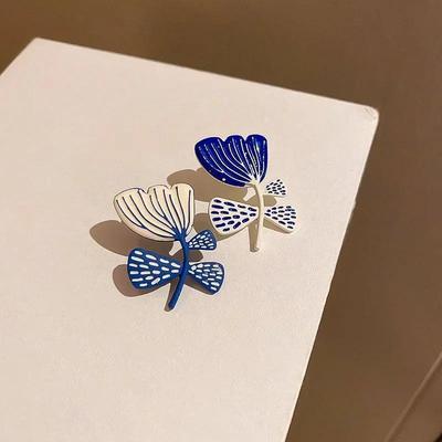 Новейшие Личность Белый Синий Живопись Лист Цветок Серьги Новые Шикарные Ювелирные Аксессуары Женская Мода Креативные Подарки Серьга