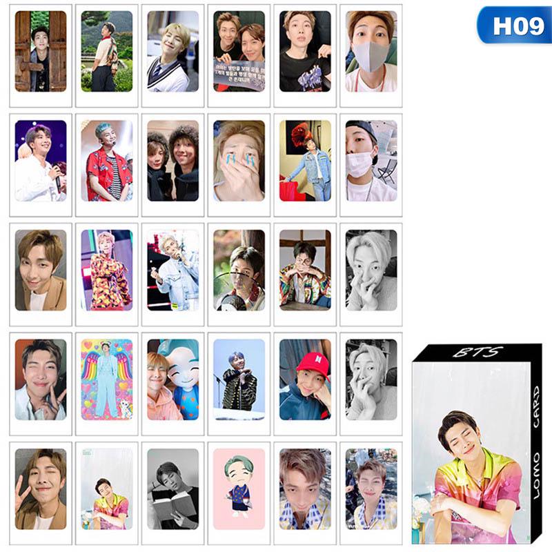 Набор карточек с изображением участников корейской поп-группы BTS