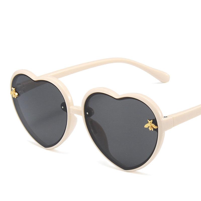 Детские солнцезащитные очки для детей, девочек и мальчиков, очки в форме сердца, мультипликационные солнцезащитные очки UV400, модные, милые, ручной работы