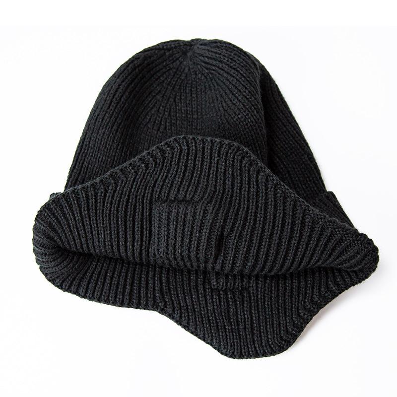 Music Hat Winter Windproof Music Cap 5.0 Bluetooth Wireless Stereo Headphones Music Hat Ear-Covering Headset Beanie Headwear