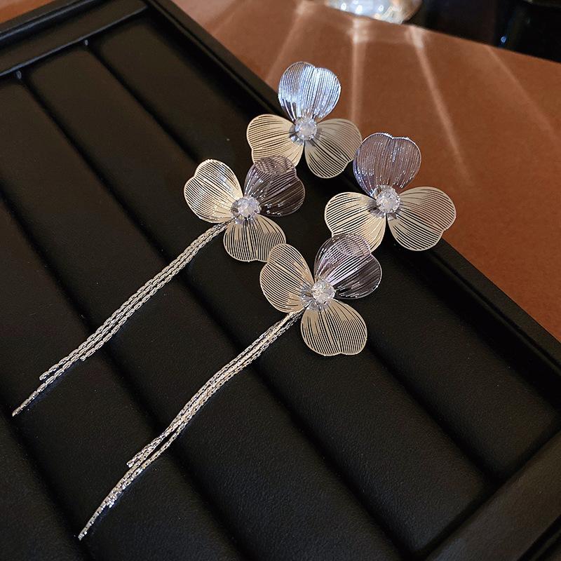 Tassel Long Earrings Butterfly Flower Tassel Earrings Niche Personality Earrings Fashionable Exaggerated Earrings