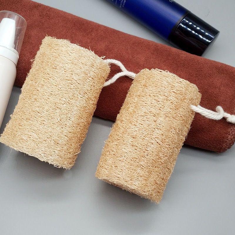 Natural Luffa Brush: Multi-Purpose Dish Scrubber & Bathing Sponge with Massage & Water Absorption Features