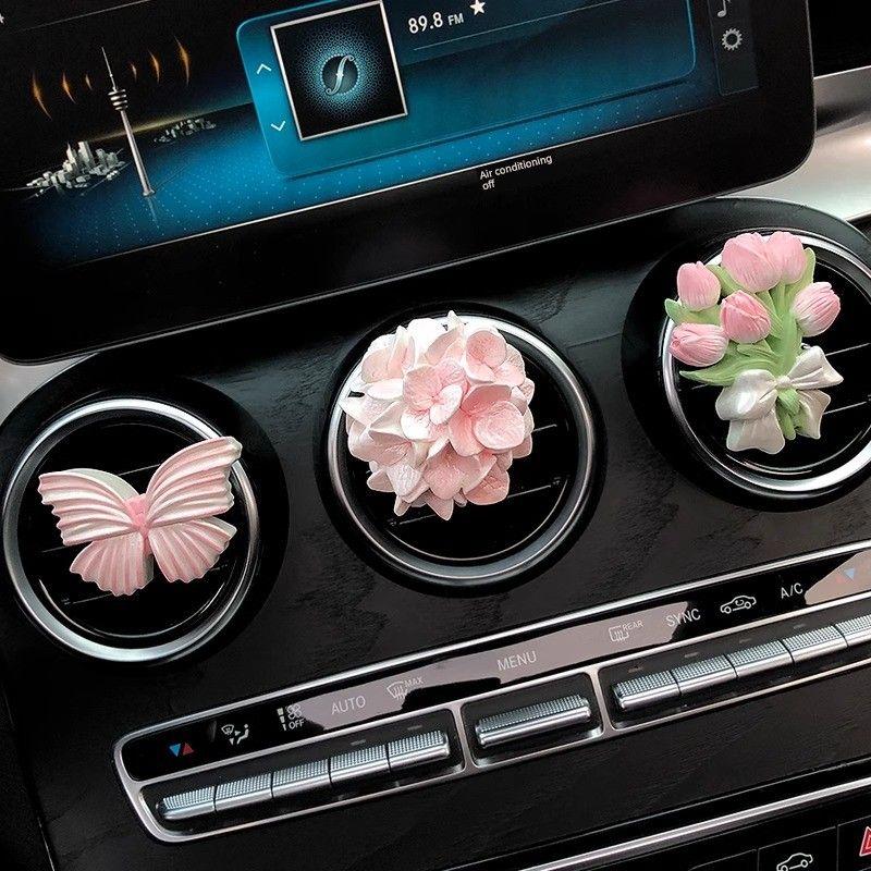 Niche Tulip Car Fragrance Diffuser Stone, Elegant Floral Car Air Vent Decoration Pendant, Butterfly Light Fragrance