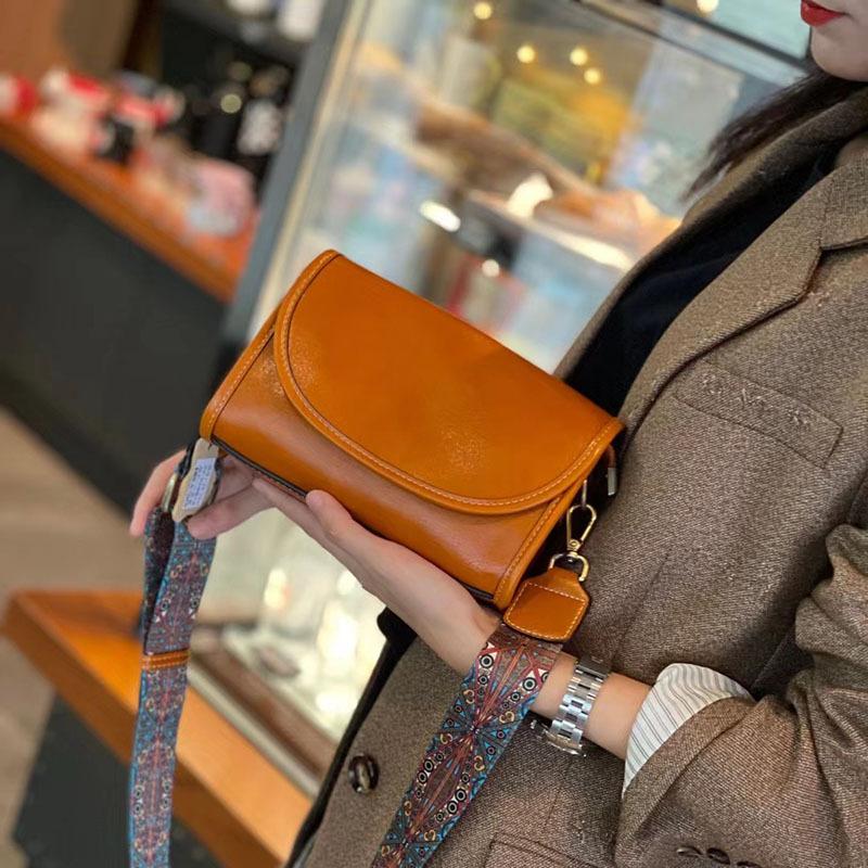 Summer Leather Crossbody Small Bag for Women, Casual and Versatile, with A Wide Shoulder Strap and A Single-shoulder Leather Bag