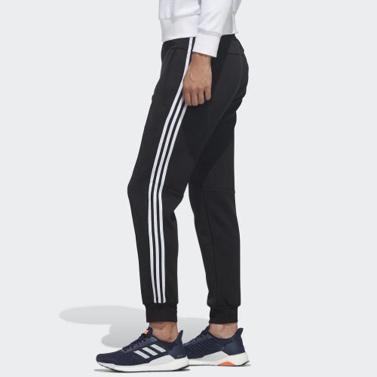 adidas Трикотажные спортивные штаны мужские черные FM9431