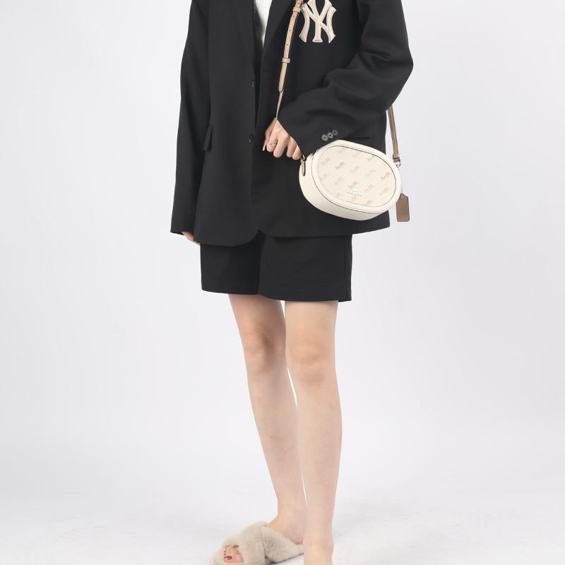 New COACH Coated Canvas With Leather Camera Bag, Shoulder Bag, Crossbody Bag Trumpets Women's Ecru C4057-IMM6H