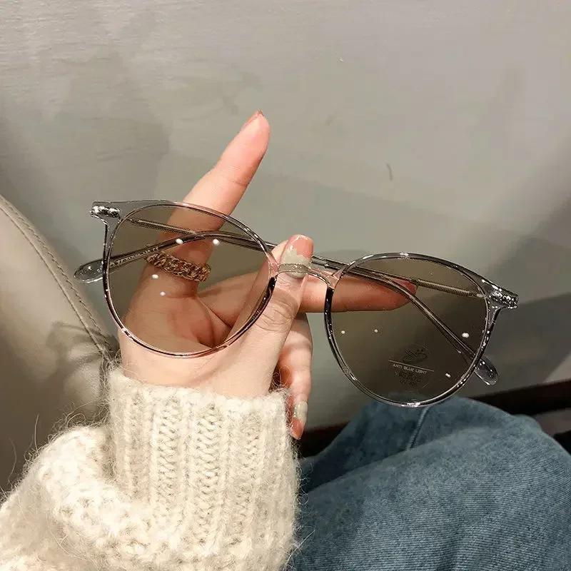 Women Luxury Brand Photochromic Myopia Glasses Vintage Anti Blue Light Near Sight Eyeglasses Fashion Round Frame Eyewear Diopter