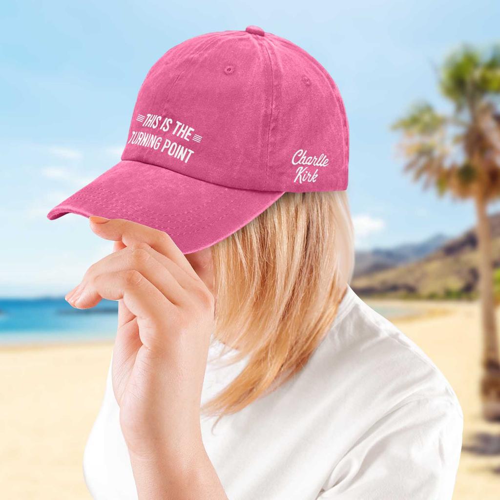 Модная бейсболка от солнца с козырьком