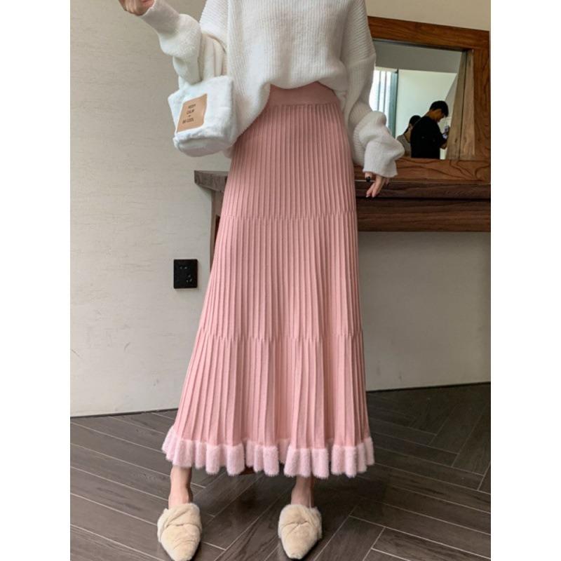 Women's Autumn and Winter Crotch-concealing Pleated Knitted Half-body Skirt