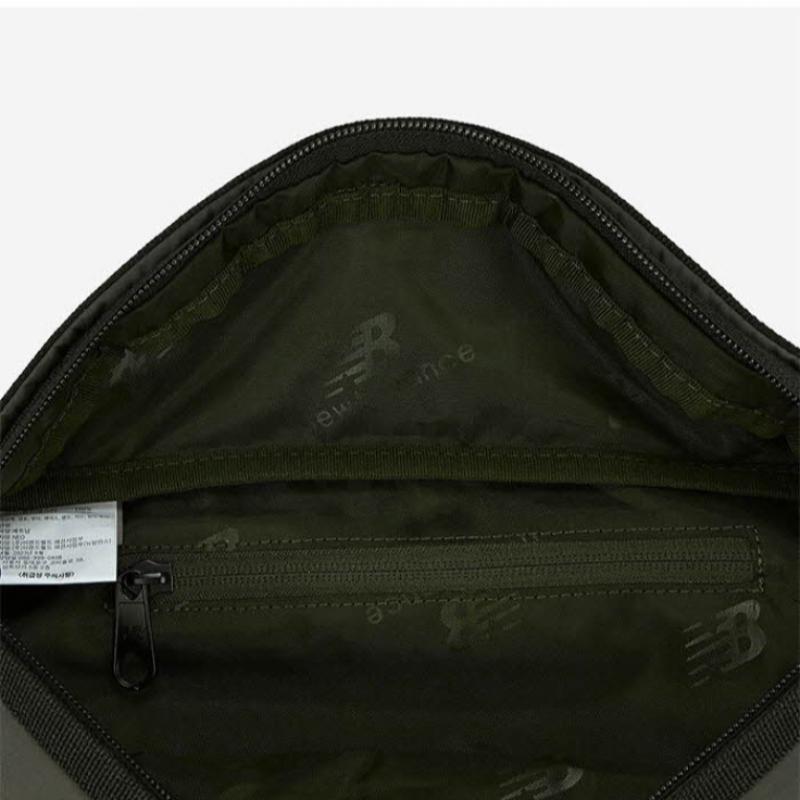 New Balance Lqj Nbgcdfl703 49 Padded Waist Bag