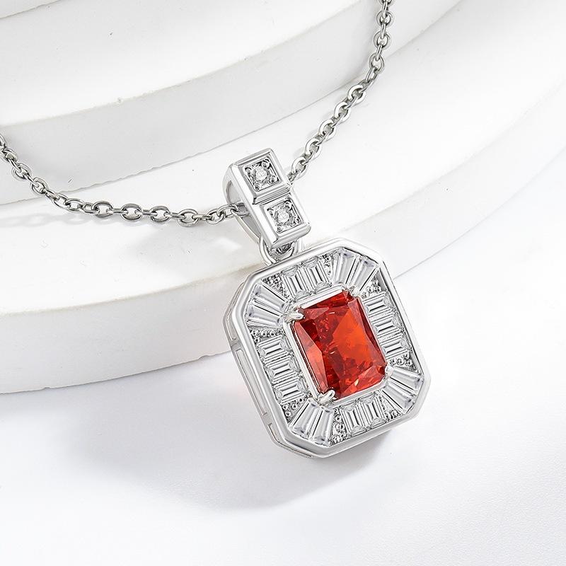 Colored Treasure Ice Flower Cut No Matter Brand Necklace Super Flash High Carbon Diamond Plated Real Gold Pendant