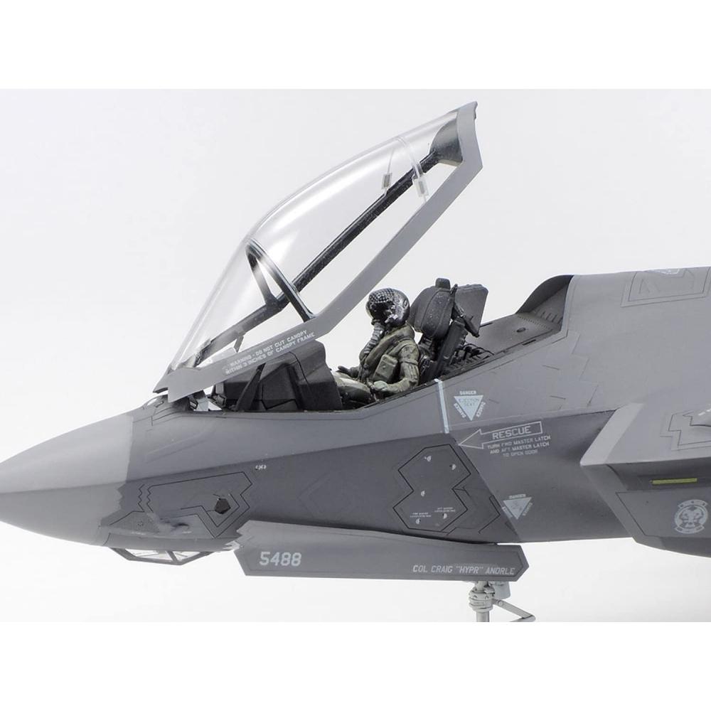 Tamiya 172 Warbird Collection Series № 92 Lockheed Martin F-35A Lightning II Пластиковая модель 60792