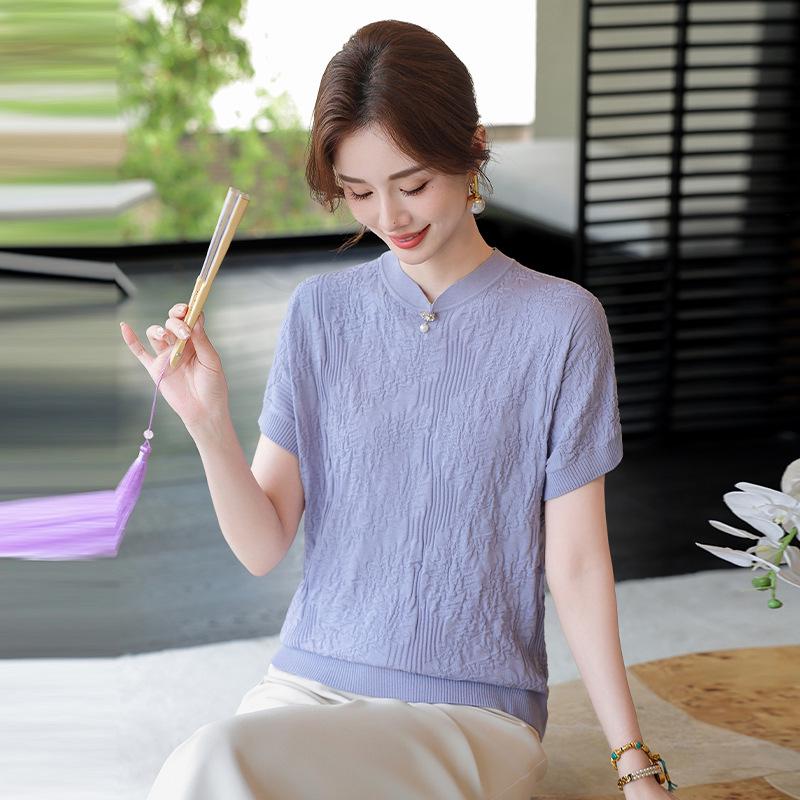 Elegant Textured Knit Short-Sleeve T-Shirt for Middle-Aged and Elderly Women 2026