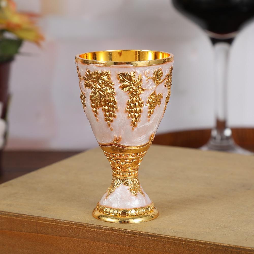European Wine Glass, Alloy Vintage Portable White Cup, Carved Mini Spirit Vodka Cup, Tabletop Living Room Decoration, 30ml,1pcs