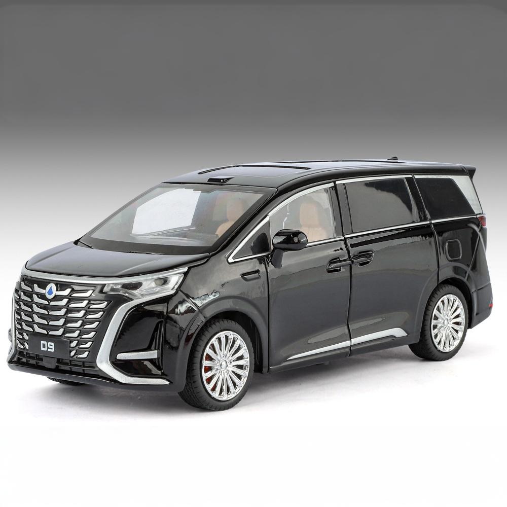 1:24 DENZA D9 New Energy MPV Die Cast Metel Cars Toy Pull Back Model Cars With Sound And Light Home Trendy Toys Ornament Collect