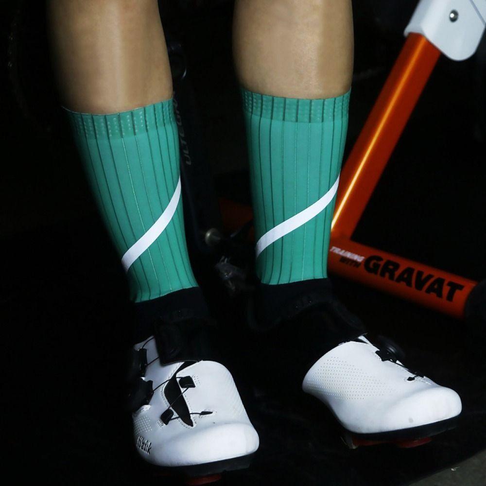 1 Pair Reflective Cycling Socks Sweat-absorbent Bicycle Sock Sports Socks Basketball