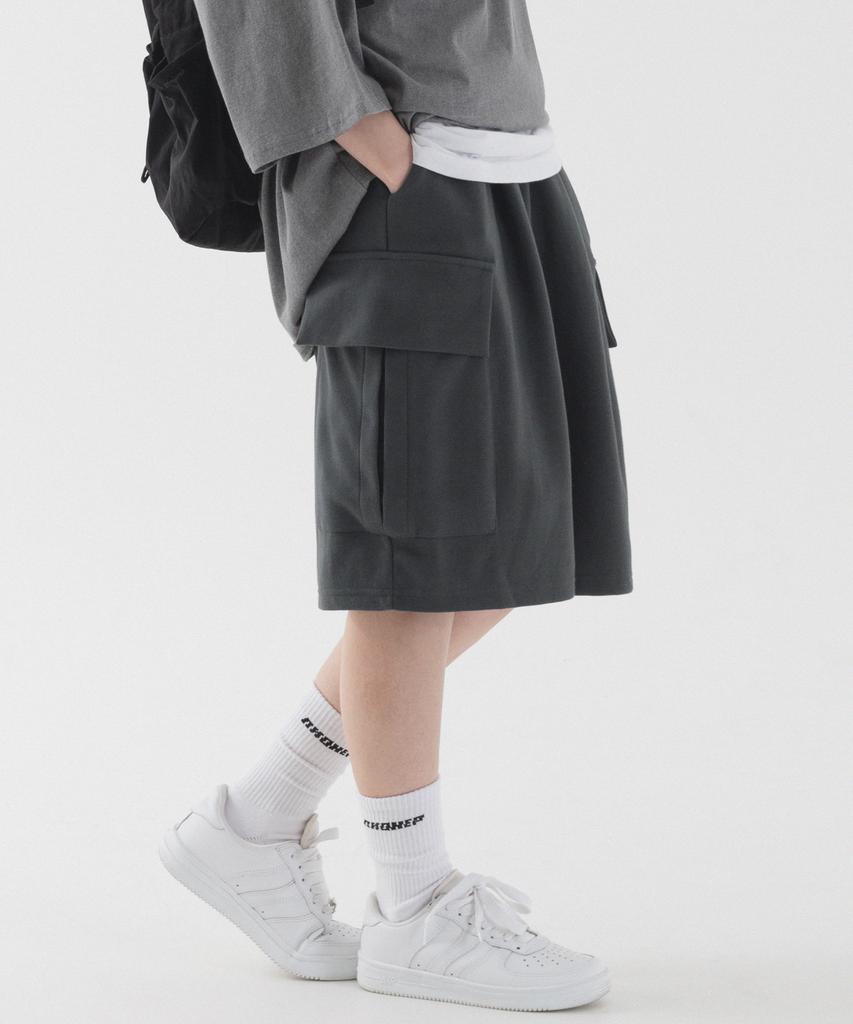PIANER Wide Cargo Sweatshirt Bermuda Shorts (Charcoal)