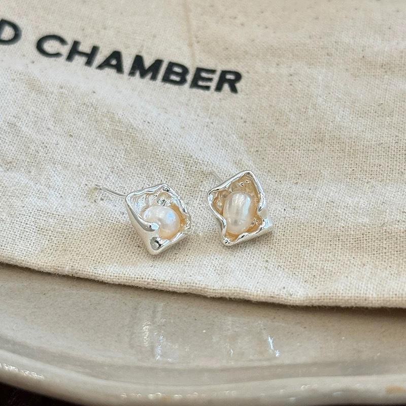 Элегантные серьги с жемчугом неправильной формы для женщин - классические геометрические украшения для ушей