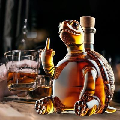 Бутылка для виски «Черепаха» Морская черепаха Стилизованный дизайн Стеклянный графин Партнер для вечеринок Графин для бара Домашний офис Вечеринки Форма для показа