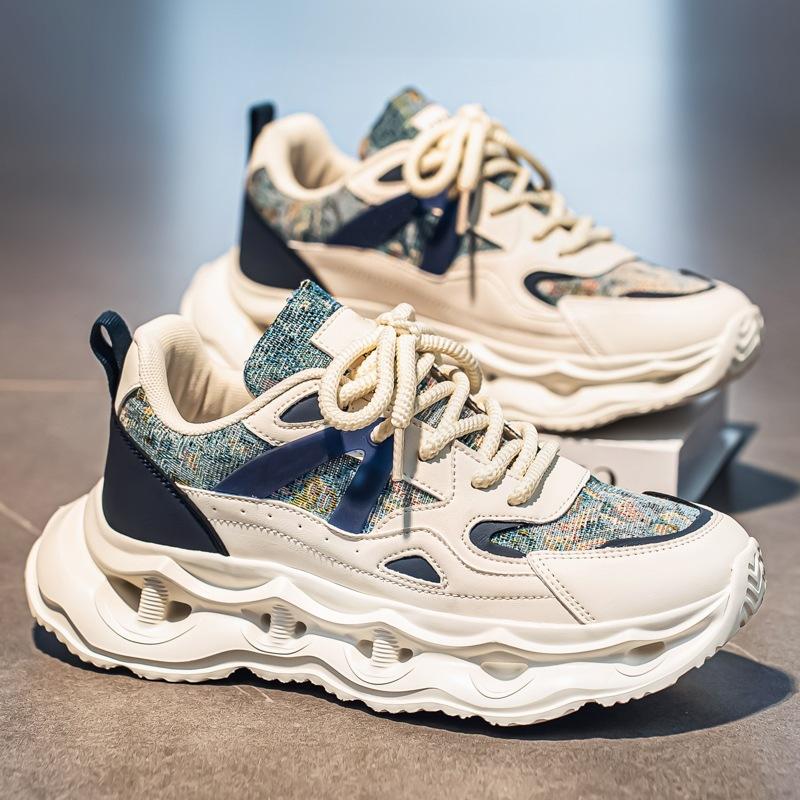 Летние новые мужские кроссовки на толстой подошве, увеличивающие рост, трендовые студенческие сетчатые повседневные спортивные кроссовки, универсальная живая мужская обувь