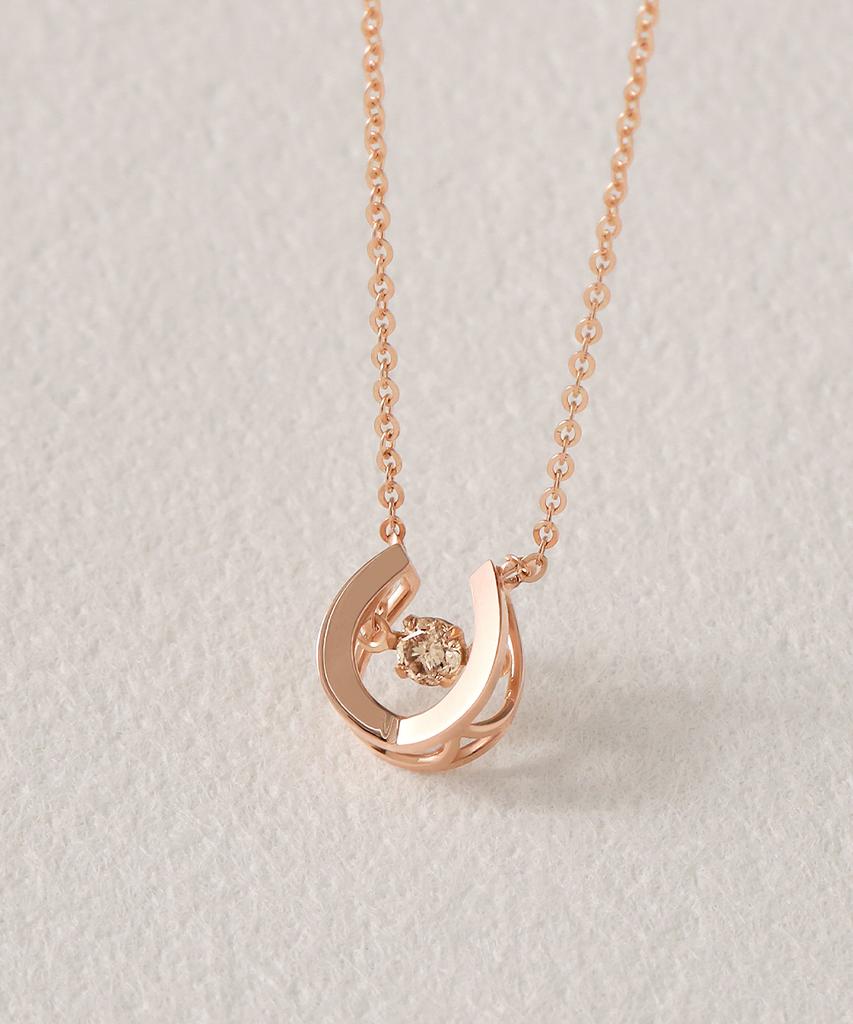 Mcel 14K Ena Horseshoe Cognac Diamond Dancing Stone Necklace