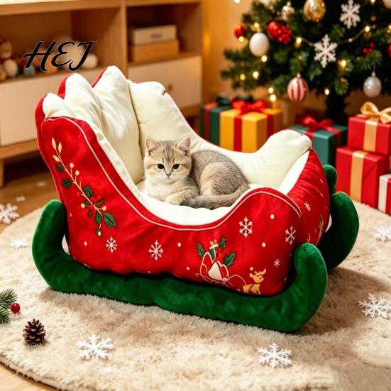 Holiday Pet Furniture Christmas Sleigh Shaped Bed, Cozy Cat Dog Sofa Anti?Slip Base Portable Bed Soft Cushion, Washable Sleeping for Small