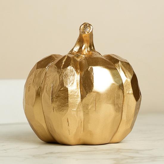 Indoor Modern Pumpkin Fall Decor Shiny Vivid Color Holiday Party Elegant Tabletop Decoration Resin Artificial Pumpkin
