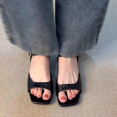 Модные французские сандалии женские блочный каблук модная уличная обувь 2025 новинка квадратный носок ремешок в стиле ретро высокие каблуки