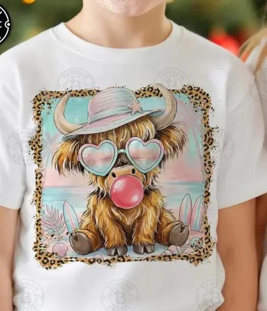 Summer vibes, Highland cow, Funny beach shirt print, Summer design, Beach tee